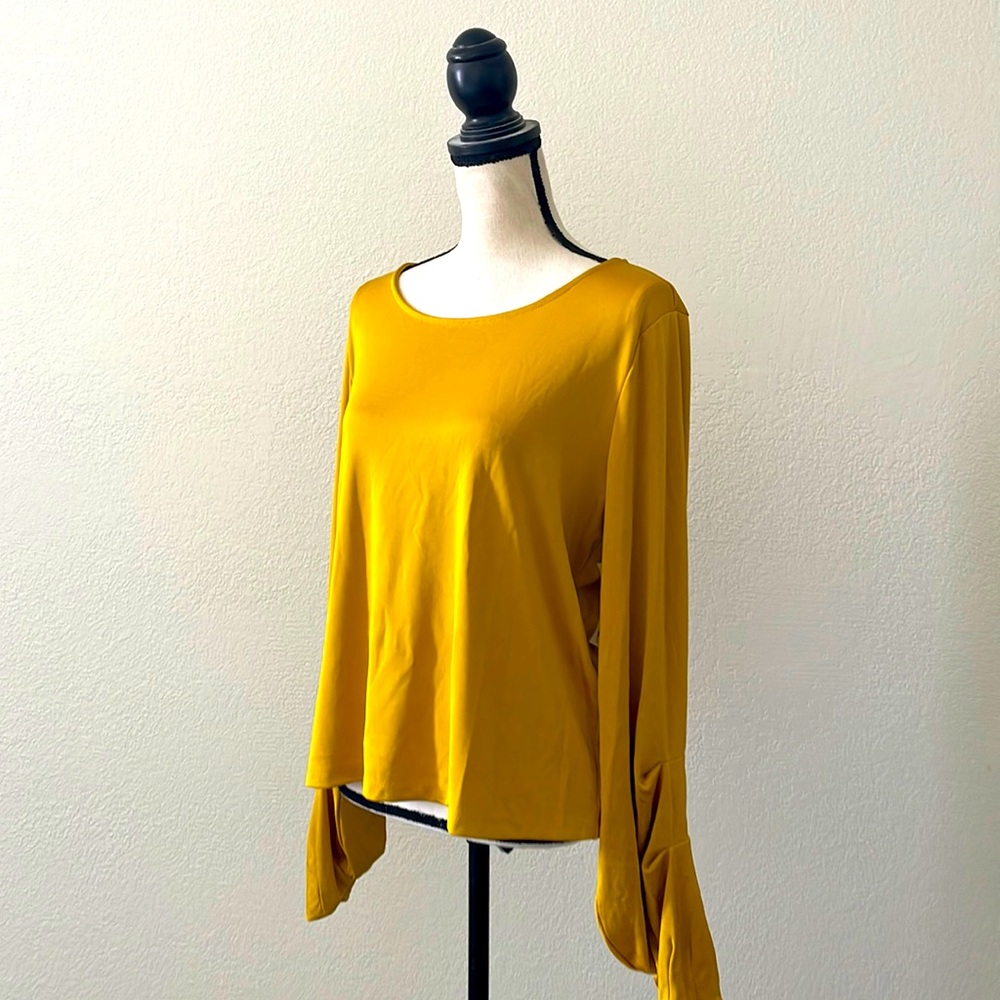 NWT I.N.C blouse